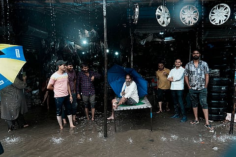 Waterlogged auto repair shop in Mumbai